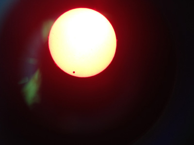 金星の太陽面通過写真